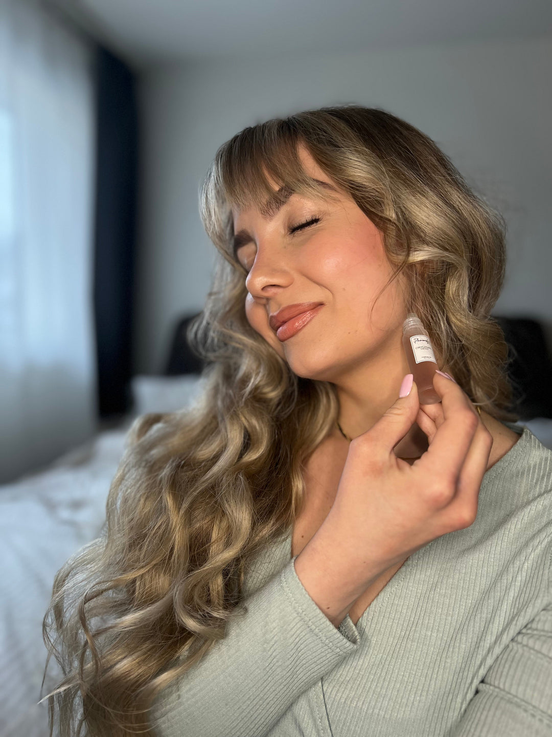 So setzt du Pheromon-Parfüm richtig ein